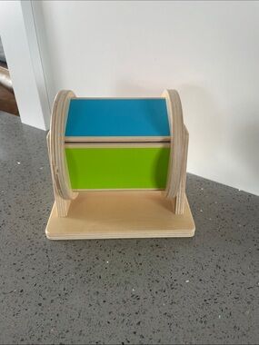 Lovevery Spinning Rainbow Wheel
